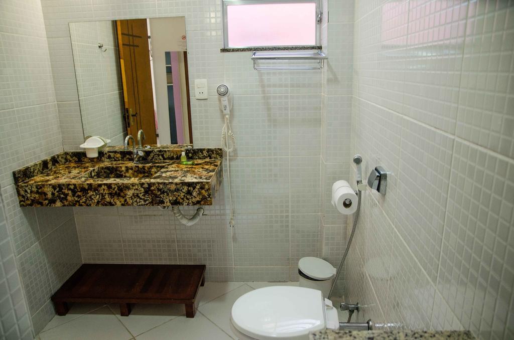 Pousada Emcanto Vila Muriqui Ruang foto